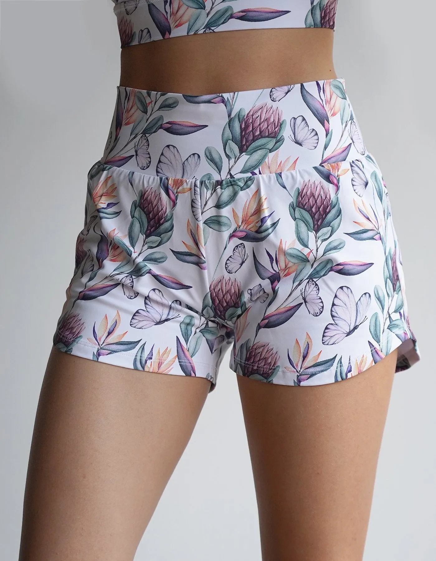 Island Dreams Runners