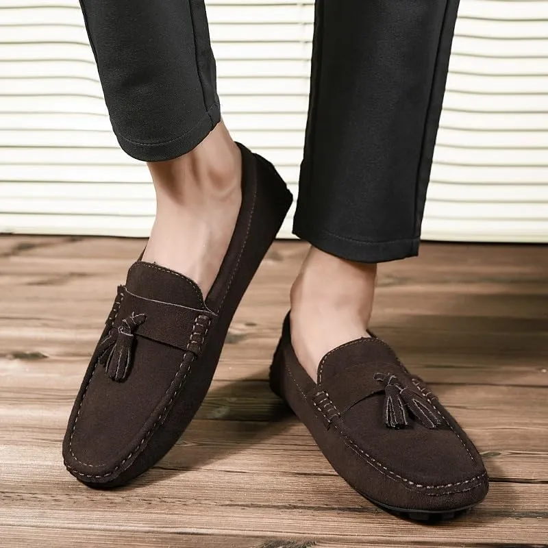 New Men's Loafers Round Toe Nubuck Leather Driving Loafers with Tassel Comfortable Flexible Resistant Classic Outdoor Slip On