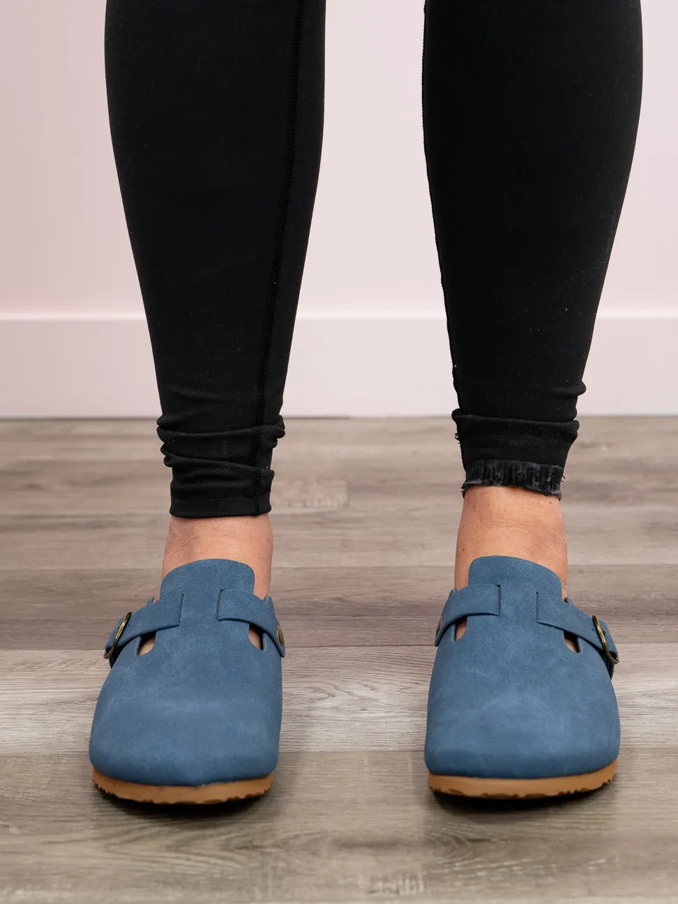 Regis Clogs | Blue